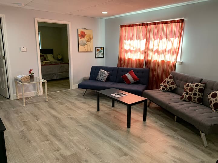 მისაღები ოთახი 1