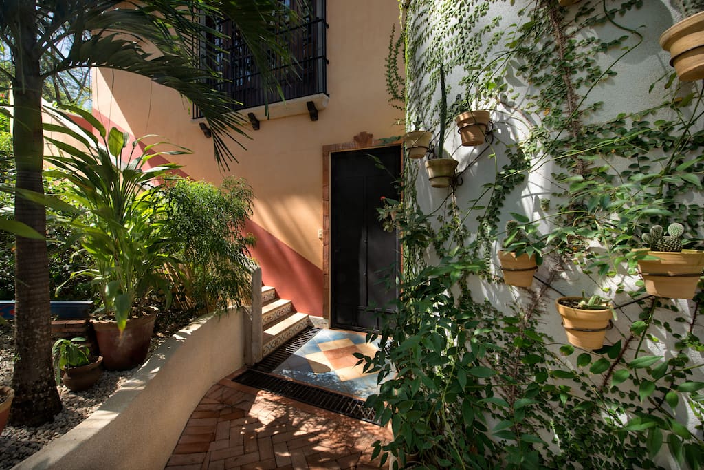 The stairway entrance at Casita Seville.