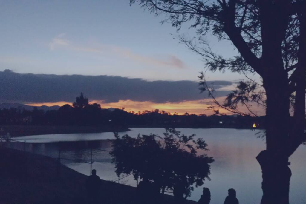 Hermosa vista del lago