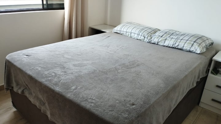 Camera 3: Camera con letto a due piazze e smartv. 