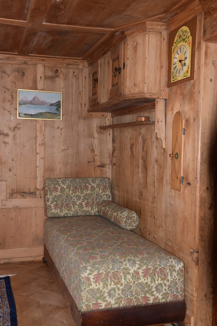 Alpzeit - Urlaub Im Alten Bauernhaus - Switzerland