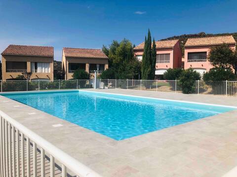 Appartment with Swimming Pool / Saint-Florent
