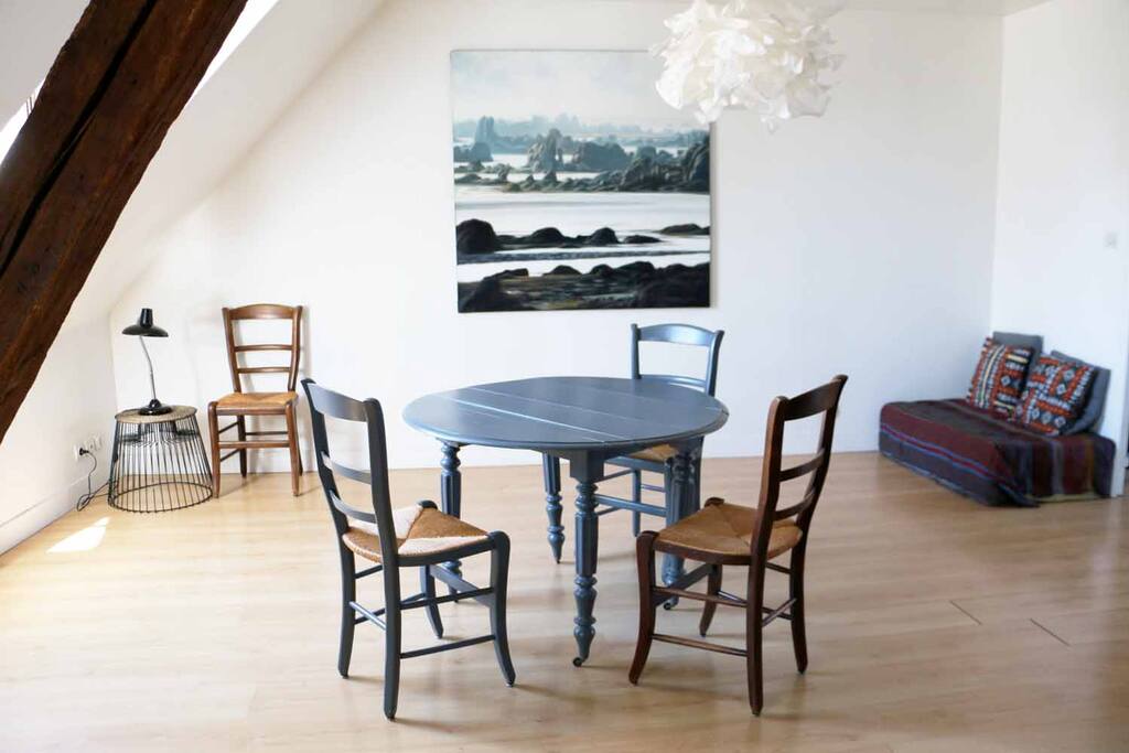 Côté salle à manger