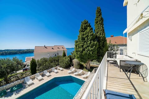 Family Apartment Ani *****