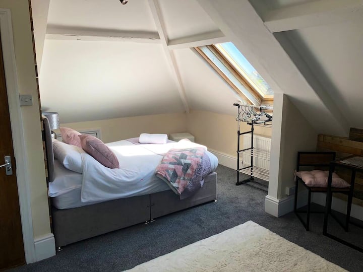 Swansea Holiday Rentals & Homes Wales, United Kingdom Airbnb