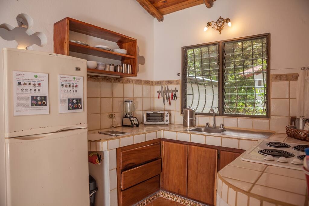 You can cook all of your meals in Selva's well equipped kitchen or enjoy some meals in and some meals at any of the great restaurants in Samara