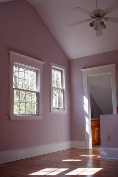 (Room) It's grey now