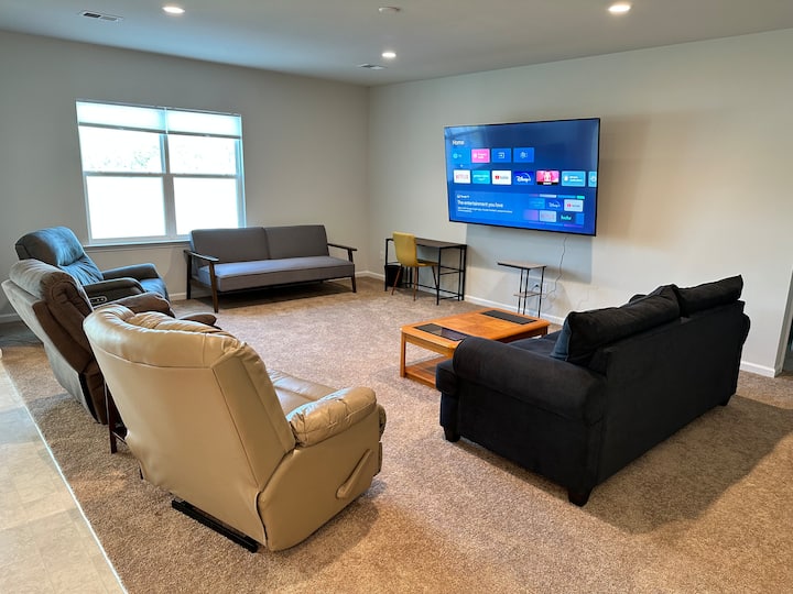 Nexton, Canebay, Summerville, 5 KingSized Beds! Houses for Rent in