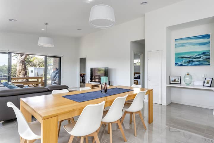 Diamond Bay Beach House: Brandneu - Sorrento