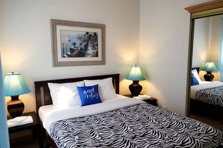 PRIVATE BED & BATH 5MIN TO UIC & RUSH FREE PARKING