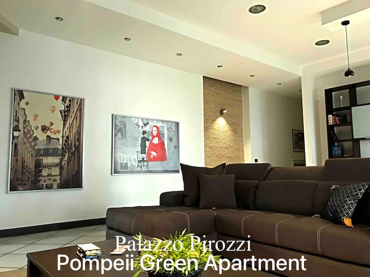 Sky & Green Luxury Apartment