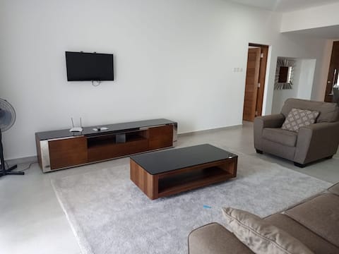 Luxury 3 bedroom apartment, bamburi beach