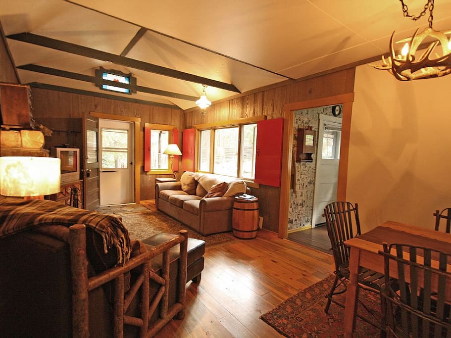 Comfortable and rustic furnishings. Every window has a gorgeous view!