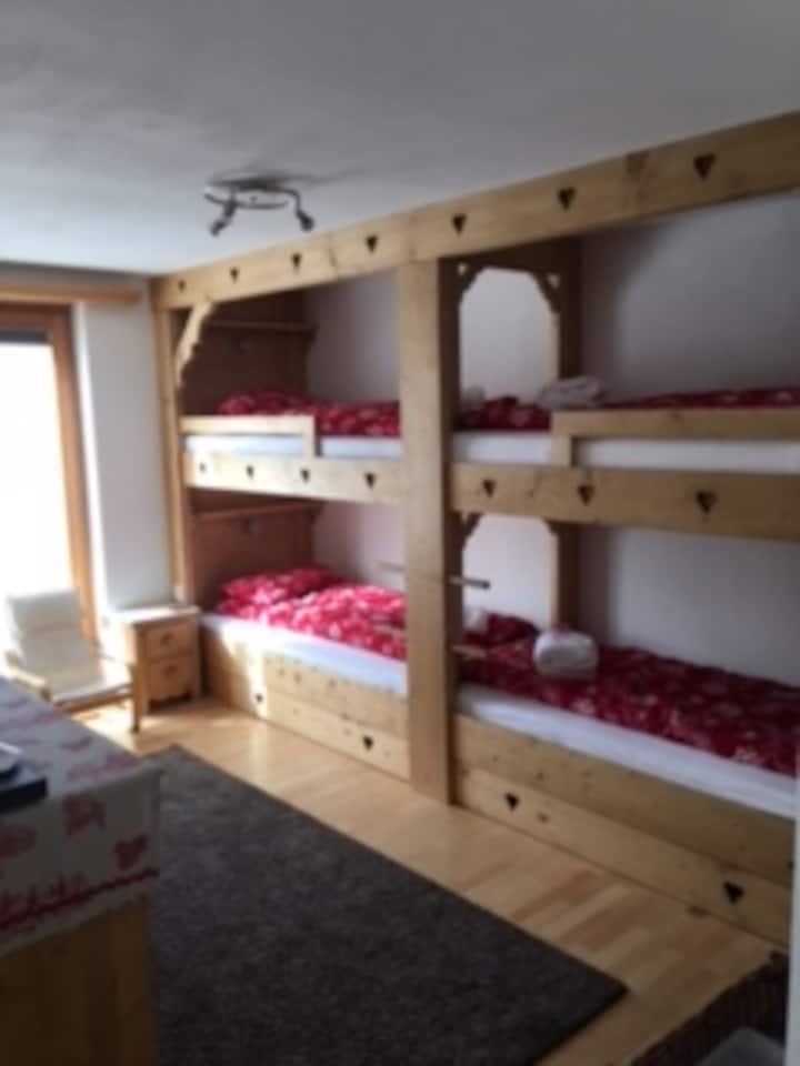 Dormitorio 3 (capacidad para 4 personas)