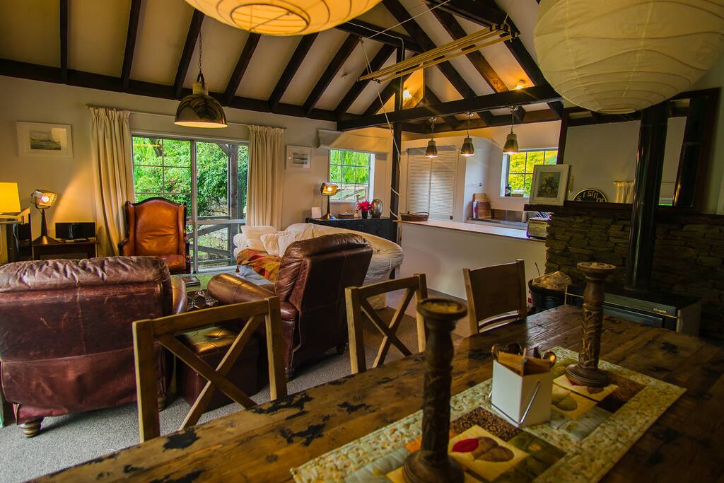 Dining Sitting area