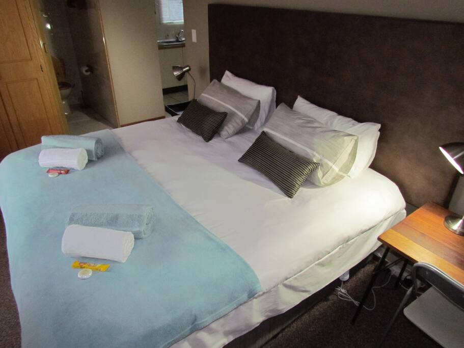 Main bedroom with aircon
