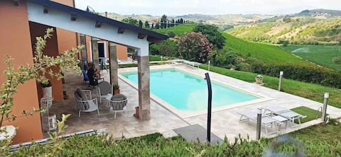 Luxury stay GUESTHOUSE, 4 pers, pool, terrace