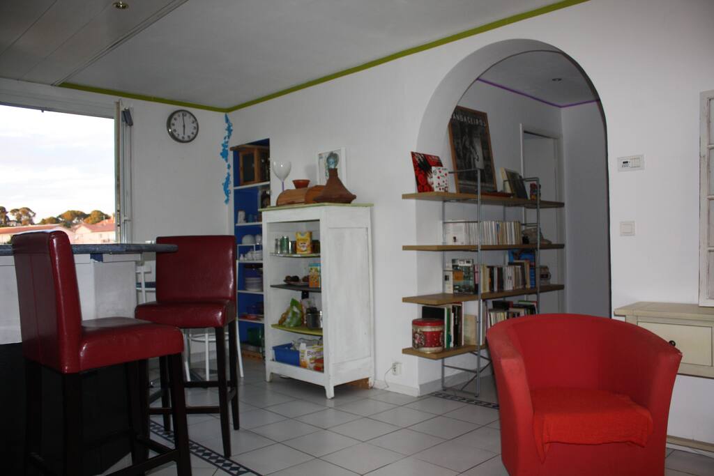 Entrée pièce à vivre