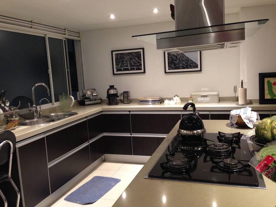 Cocina abierta al comedor