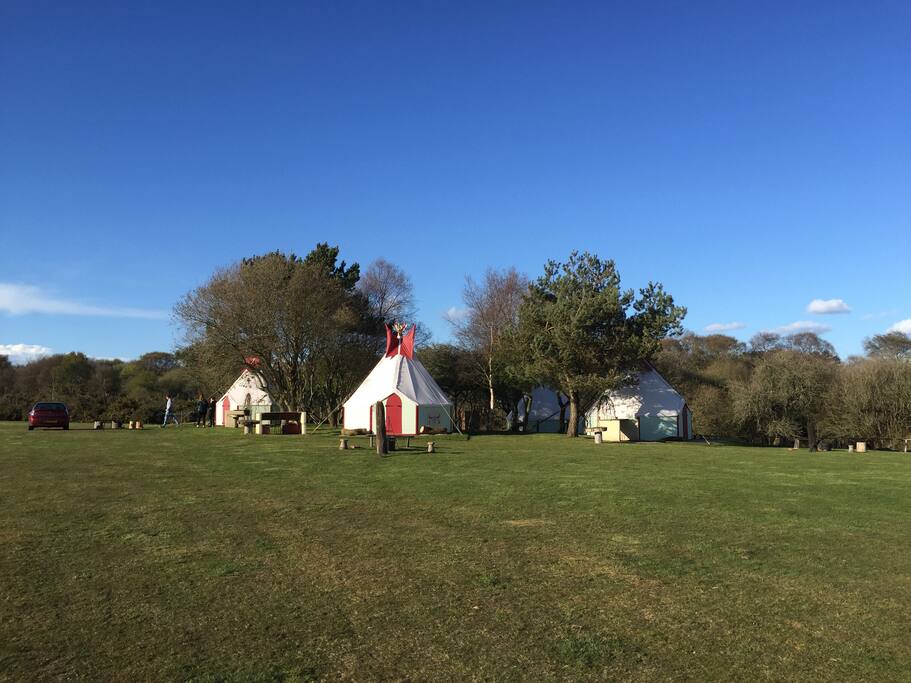 TipeeCo village