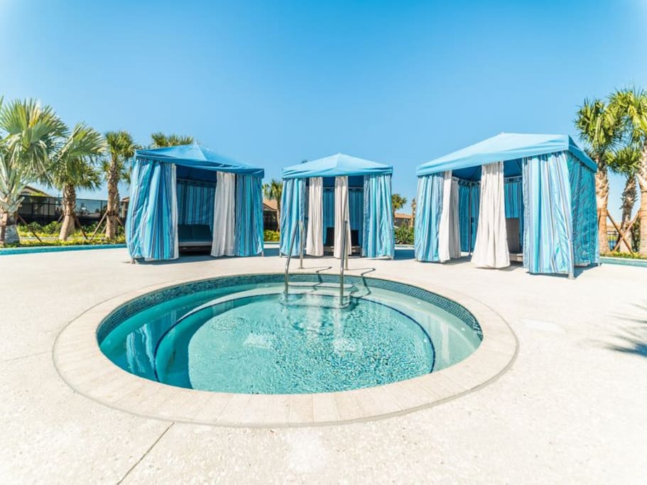 Cabanas e Jacuzzi