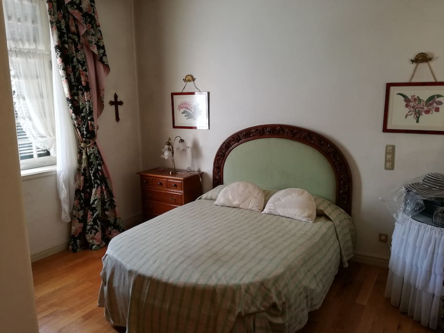 Suite 2