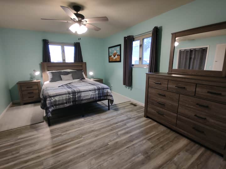 Menšia manželská posteľ