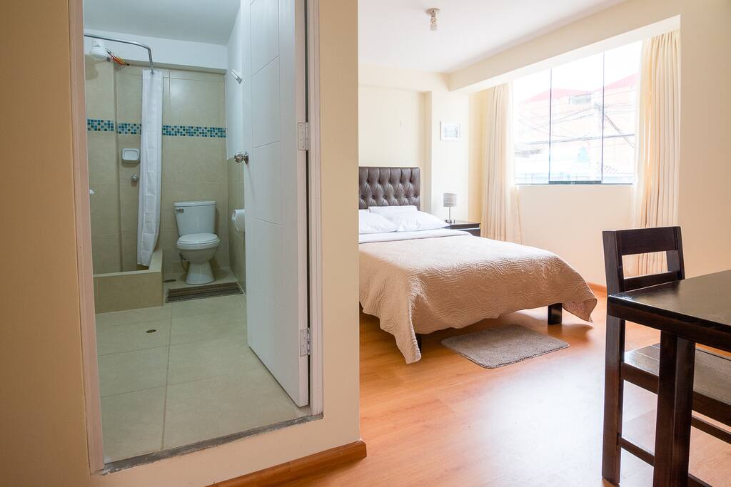 Habitación privada con cama matrimonial