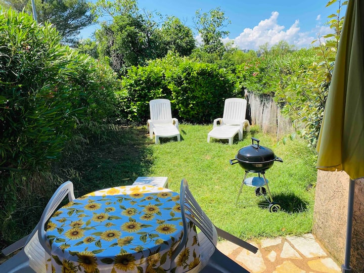 Gîte Climatisé, Chiens Acceptés, Piscine, Parking - Lorgues