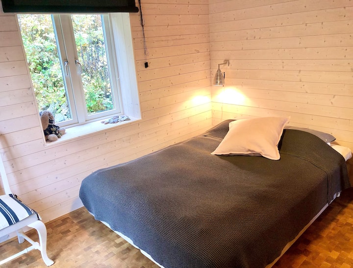 เตียงคู่กว้าง 160 ซม.