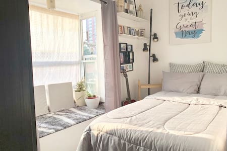 1BR Modern Tropical Pad Ortigas Estancia Kapitolyo