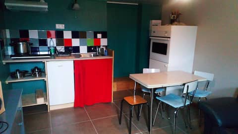 studio for 4 people near tourist attractions