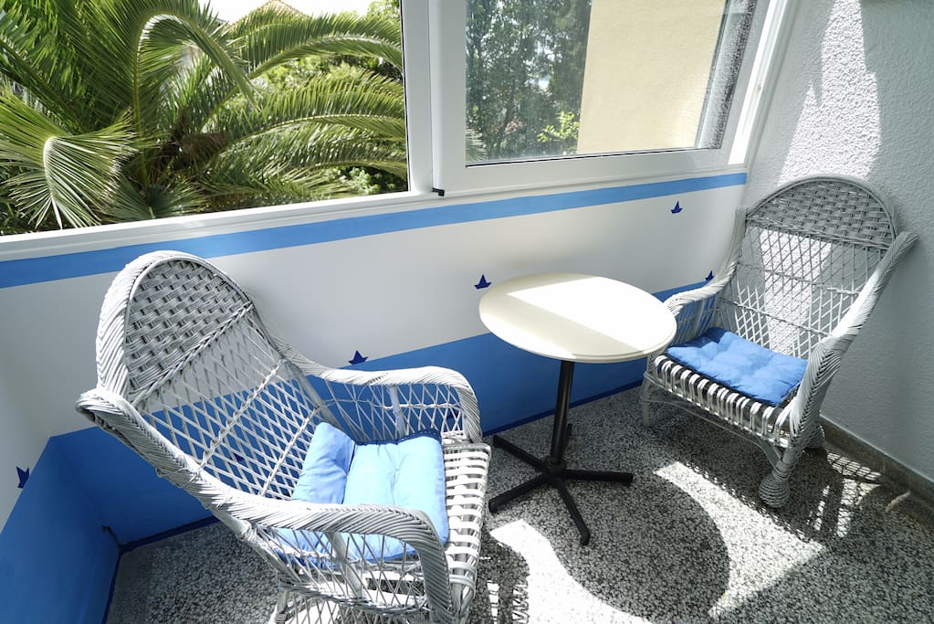 balcony1
