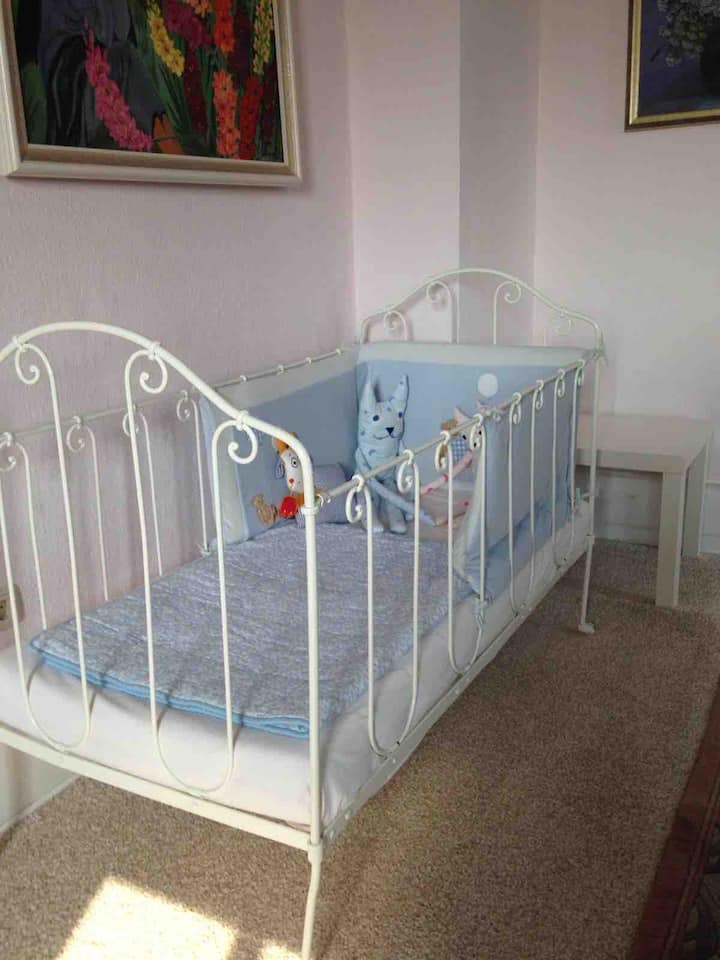 Babybedje in 2e slaapkamer