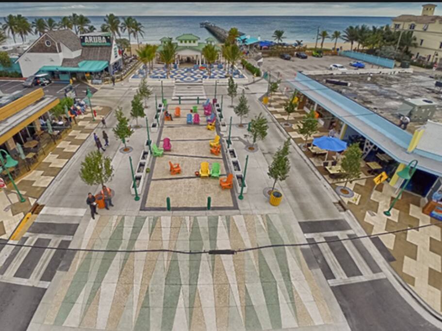 Commercial Blvd. LBTS restaurants and shops