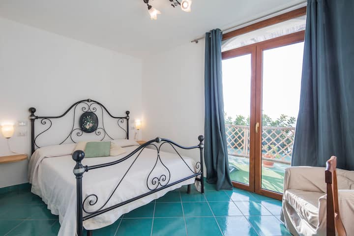 غرفة النوم 1