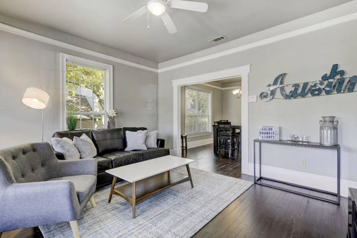 Adorable 3BR 1930s bungalow centrally located