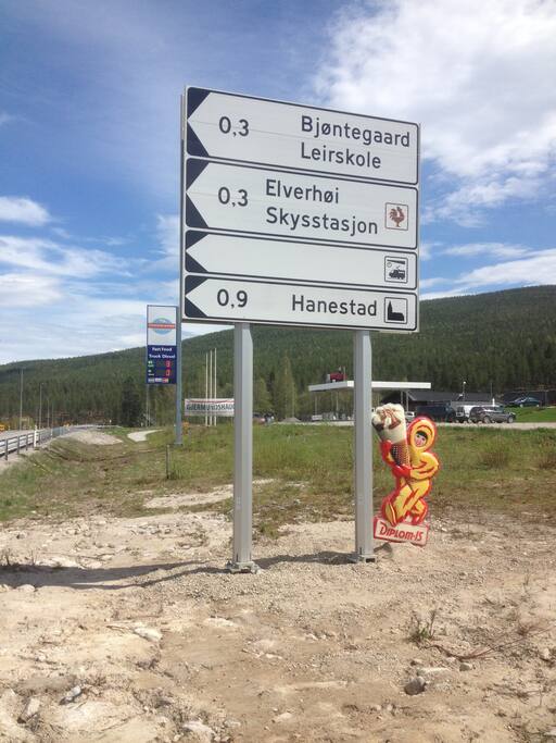 The sign by RV3