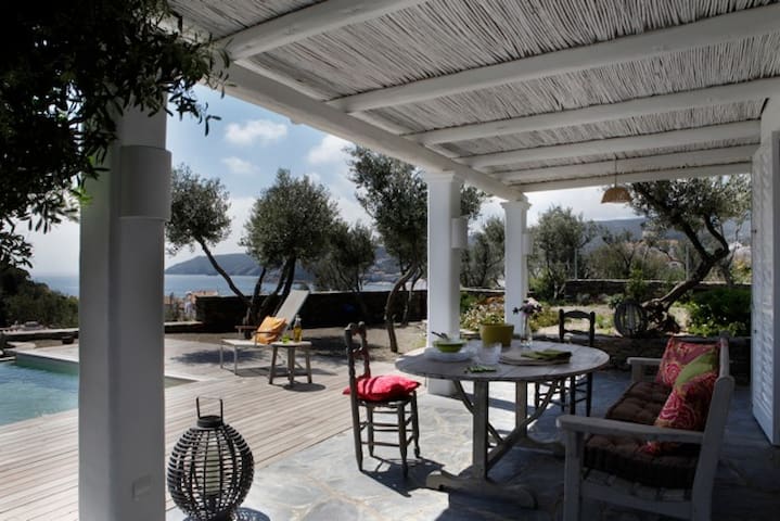 CASITA MARGOT EN CADAQUES UNICA