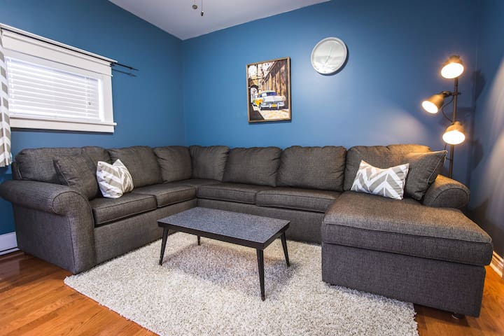 Rivers Edge Suites A