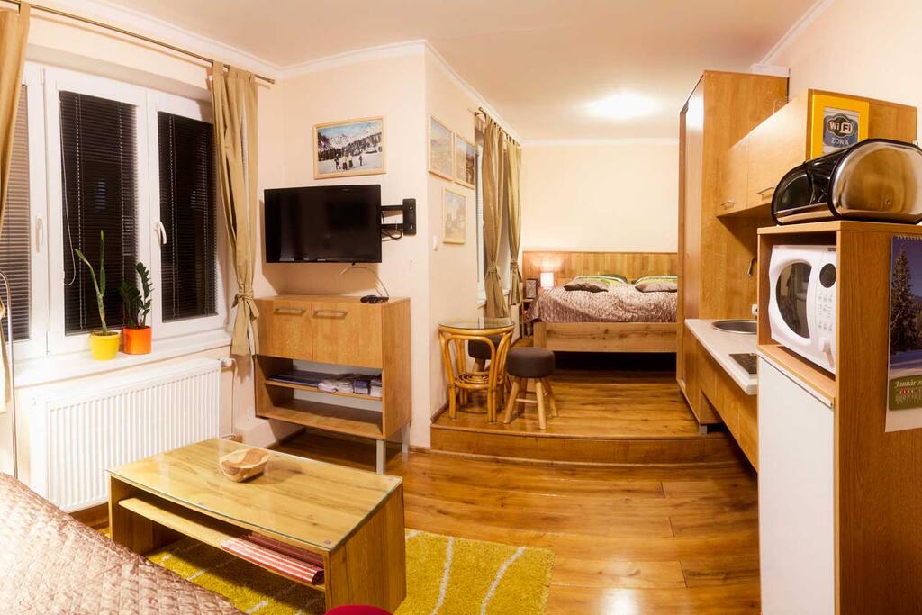 Whole room