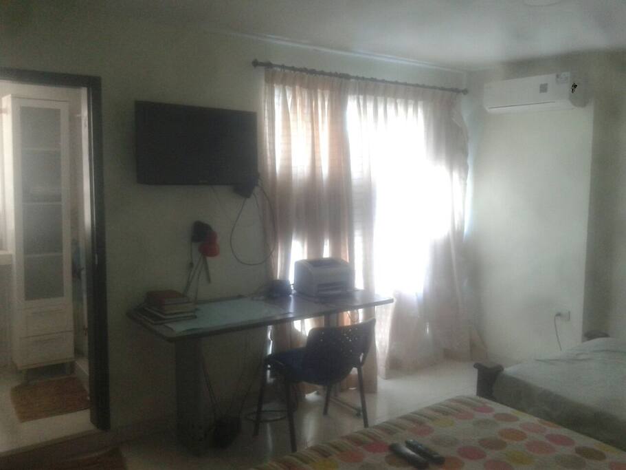 tv, aire acondicionado, baño privado, WIFI