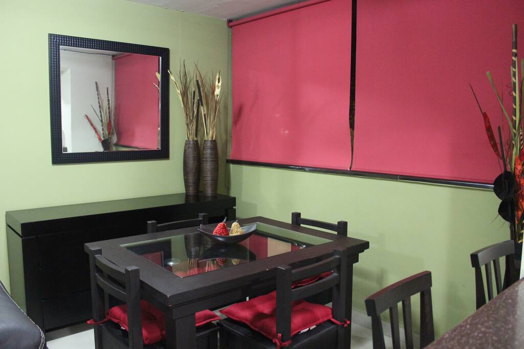 Comedor para cuatro personas