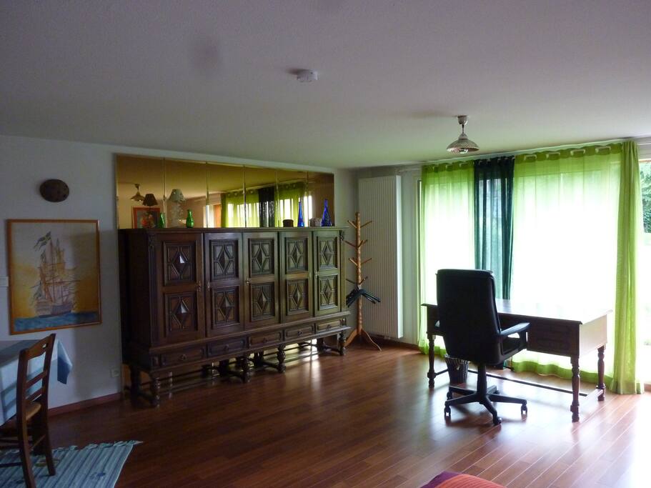 Coin bureau