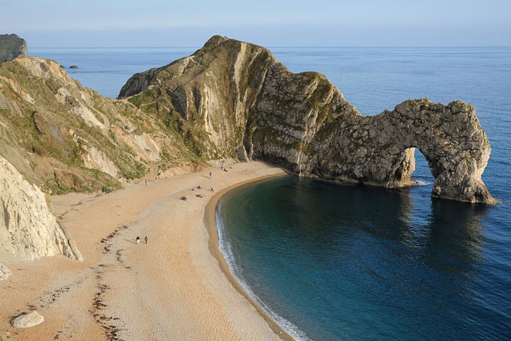 The iconic Durdle Door 4 miles away