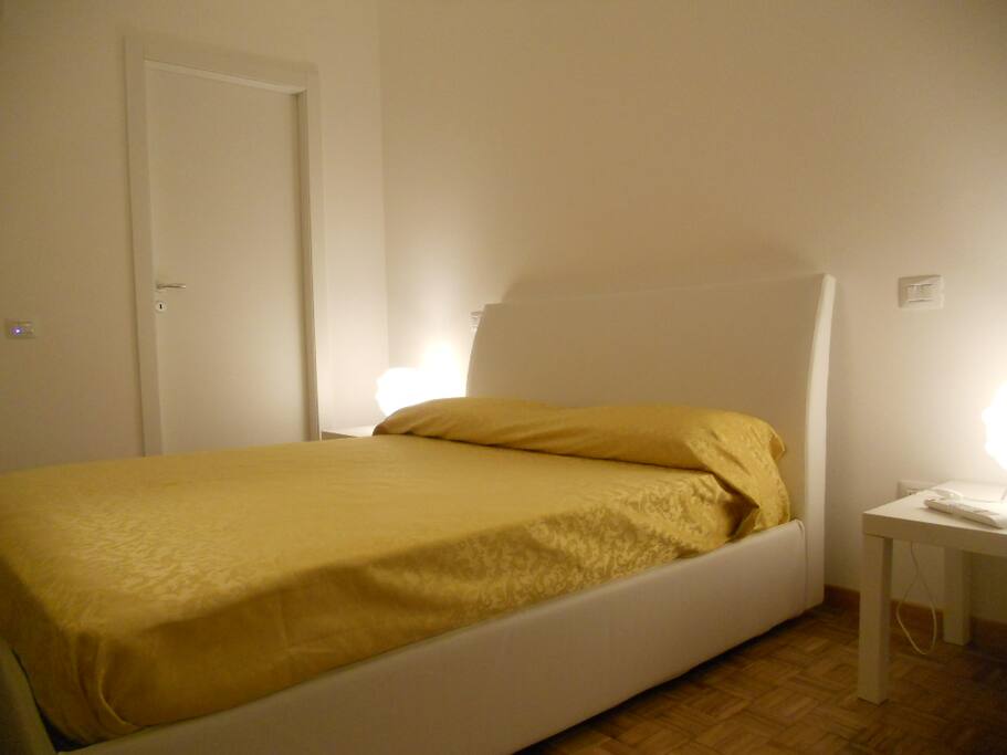 Letto Matrimoniale con materasso memory 190x160