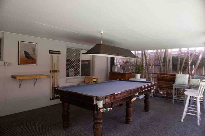 Dog & Family Friendly, Beach, Pool & Billiards gallery image 4