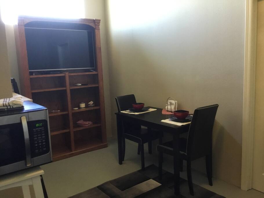 Dining area, mini living room