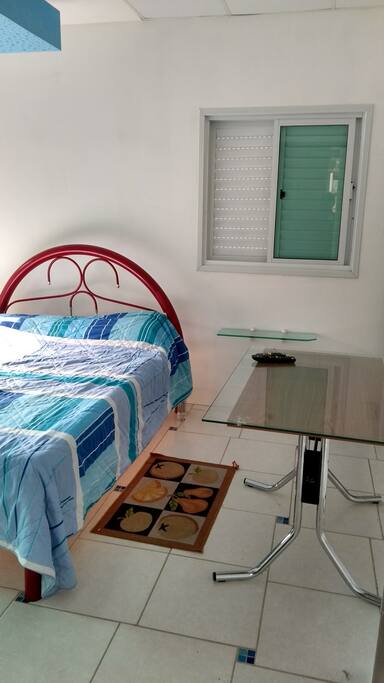 Quarto Casal+ mesa Refeição