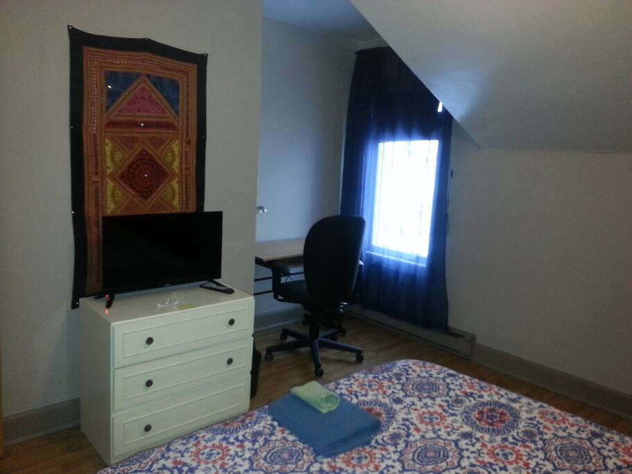 Coin bureau dans la chambre
